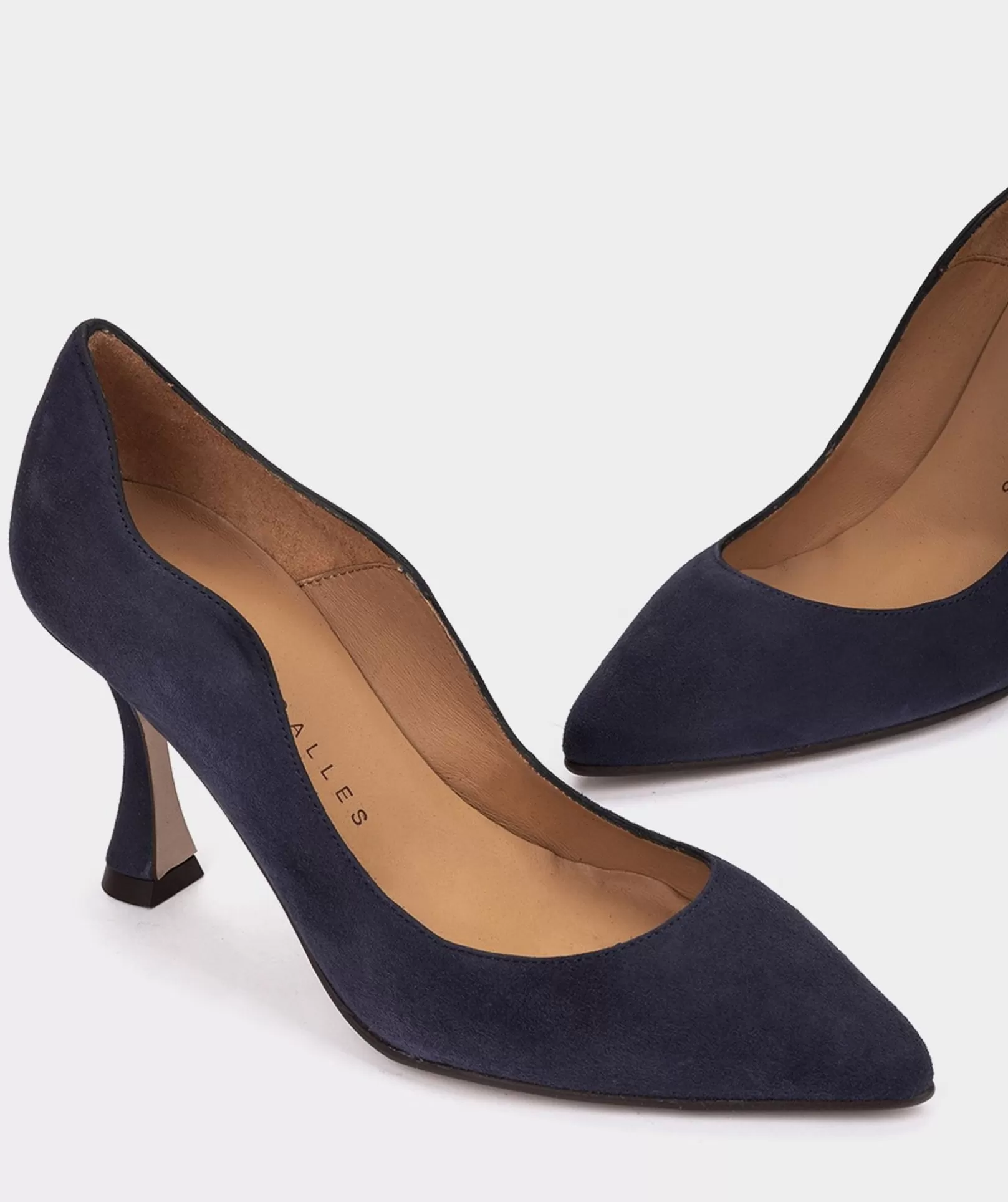 Pedro Miralles Hochhackige Schuhe Mit Feiner, Spitzer Spitze Aus Marineblauem Wildleder. Amalfi Navy | Schuhe High Heels